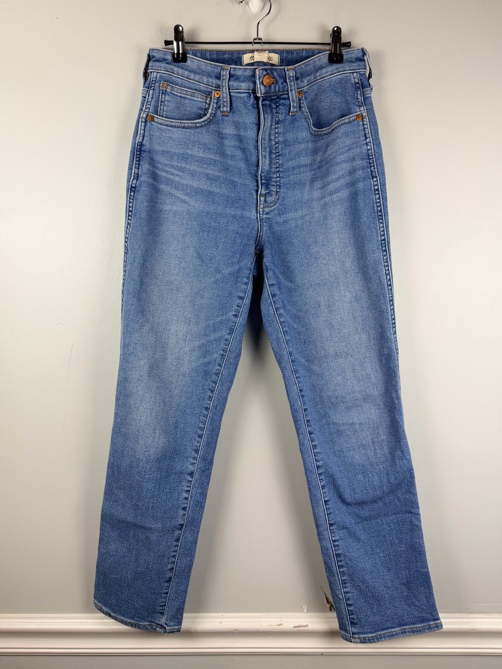 Madewell curvy Stovepipe medium wash denim jeans size 28